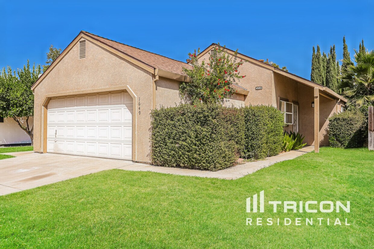 Foto principal - 1649 Winston Cir