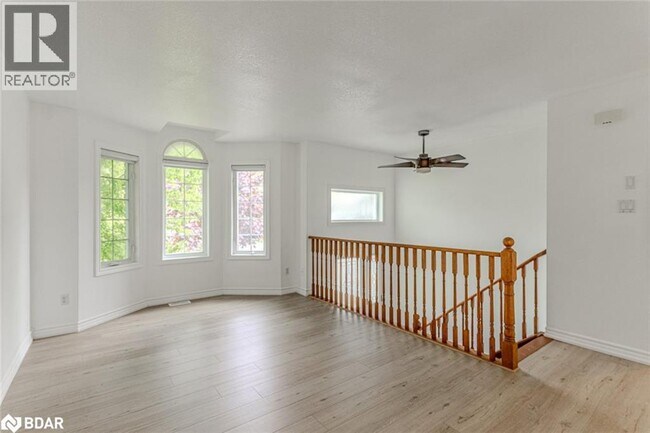 Building Photo - 32 54th St S