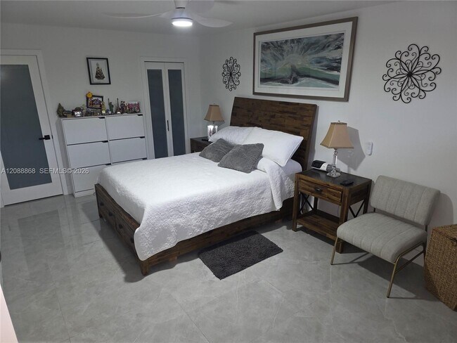 Building Photo - 6446 Miami Lakes Dr