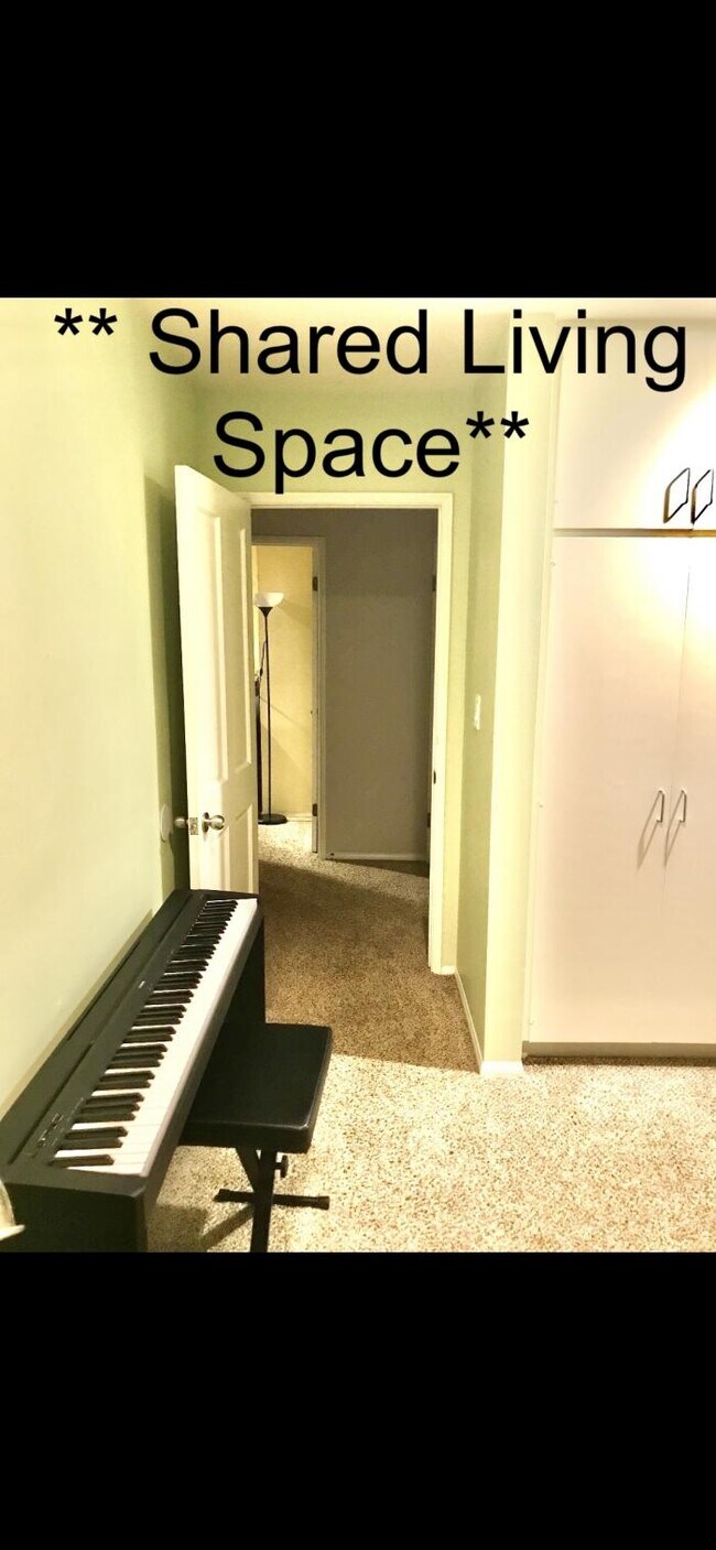 Foto del edificio - bedroom in Los Angeles CA 90020