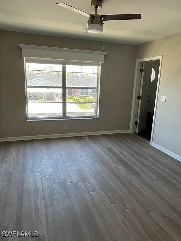 Foto del edificio - 6824 Sandtrap Dr N