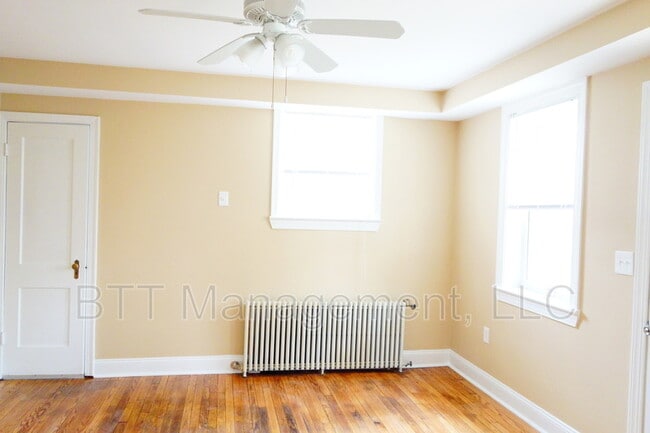 Foto del edificio - 8206 Greenwood Ave