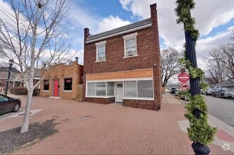 Building Photo - 401 N 5th St