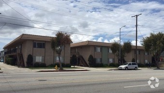 Primary Photo - 1436 W Carson St