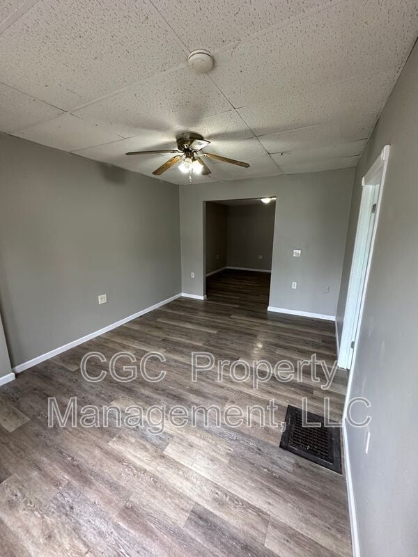 Building Photo - 30 Griswold St