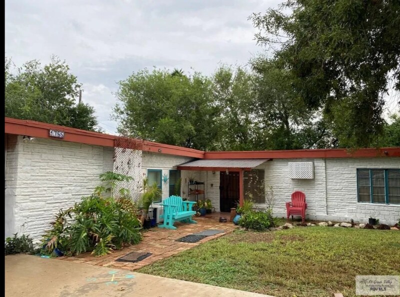 Primary Photo - 1755 W Jefferson St