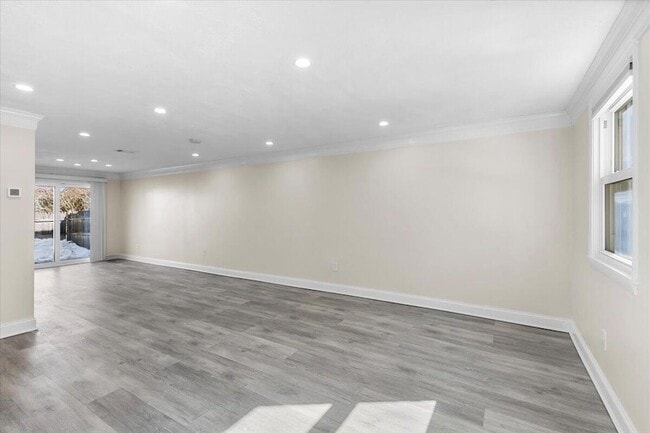 Foto del edificio - 8 Captain Cook Ln