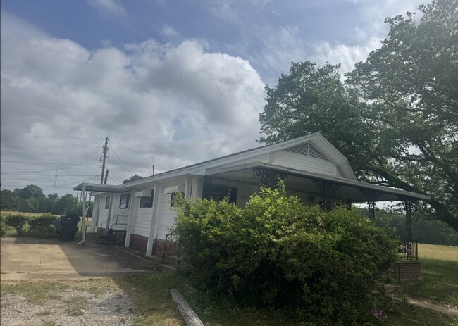 Foto del edificio - 6352 Noah Curtis St