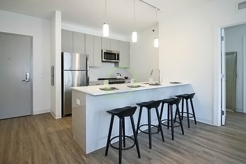 Foto principal - 306 S Green St