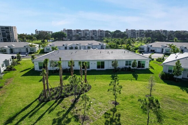 Foto del edificio - 14511 Three Ponds Trail