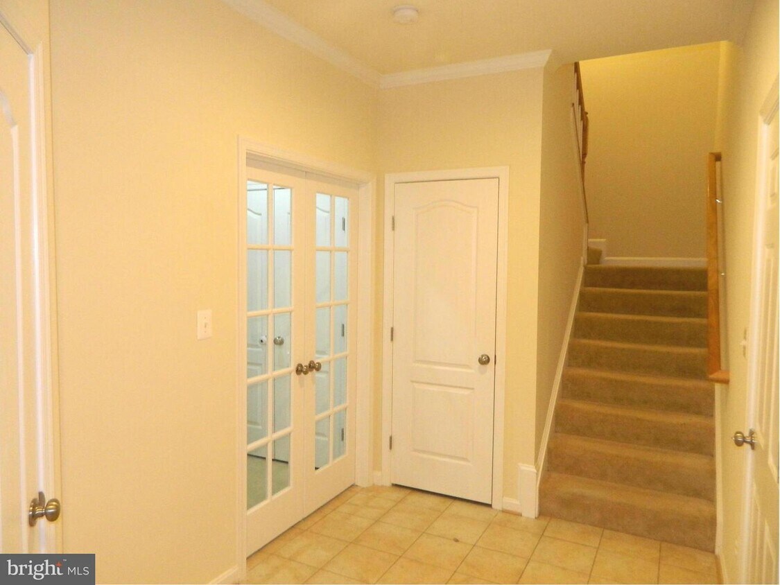 25194 Quartzite Terrace, Aldie, VA 20105 Townhouse for Rent in Aldie