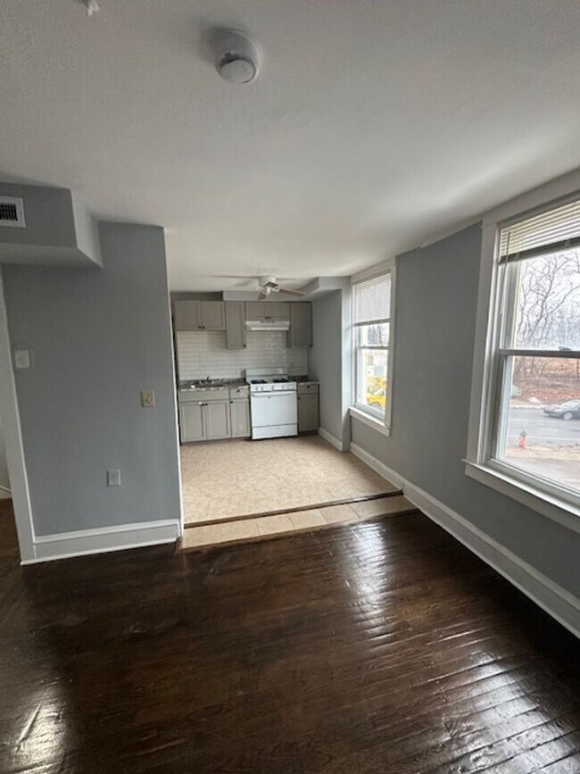 Foto del edificio - 6731 Haverford Ave