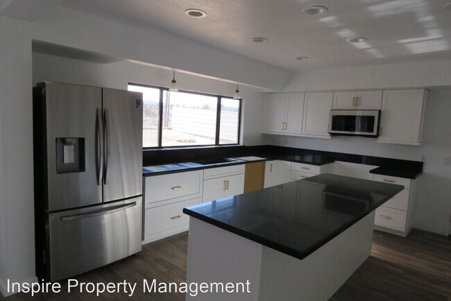Building Photo - 3 br, 2 bath House - 58849 Delano Trail