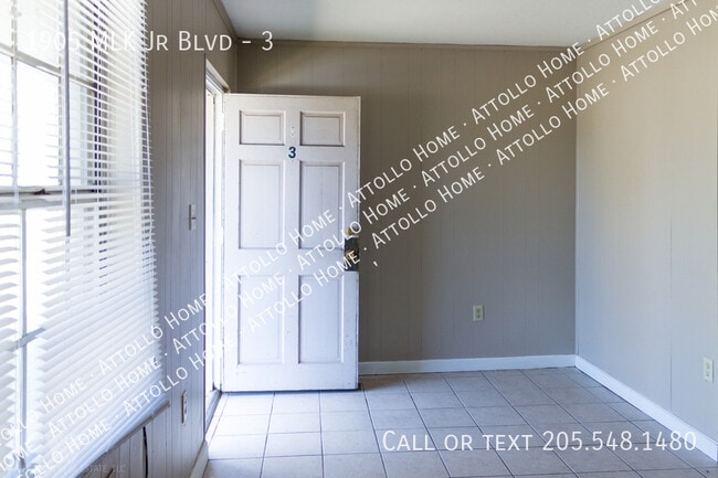 Building Photo - MOVE IN READY 1X1 MINUTES FROM DOWNTOWN!!