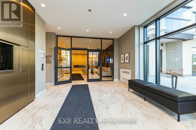 Building Photo - 490 Gordon Krantz Ave