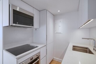 Building Photo - 3455 Rue Aylmer