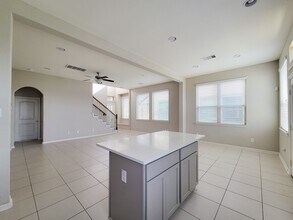 Building Photo - 219 Biltmore Loop