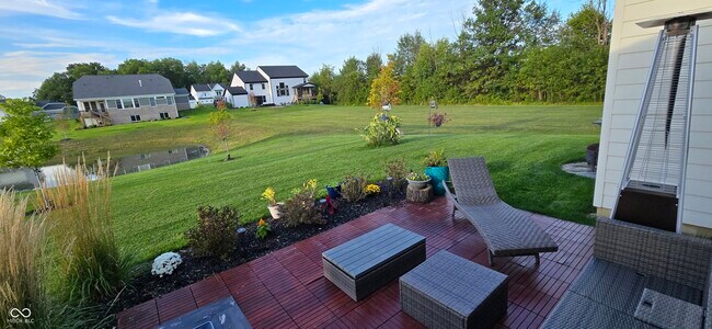 Foto del edificio - 228 Oakhurst Wy