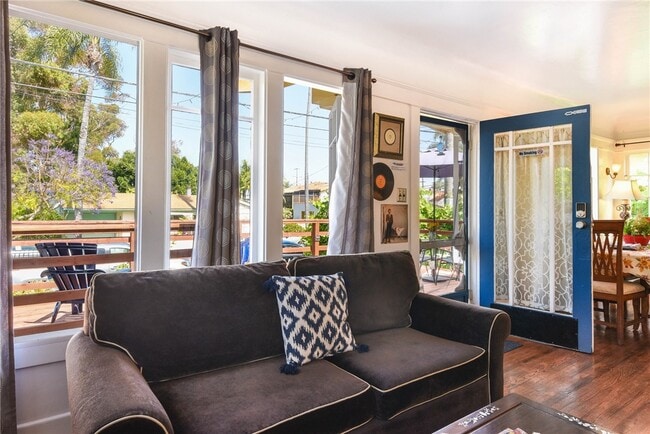 Foto del edificio - 3618 Jackdaw St