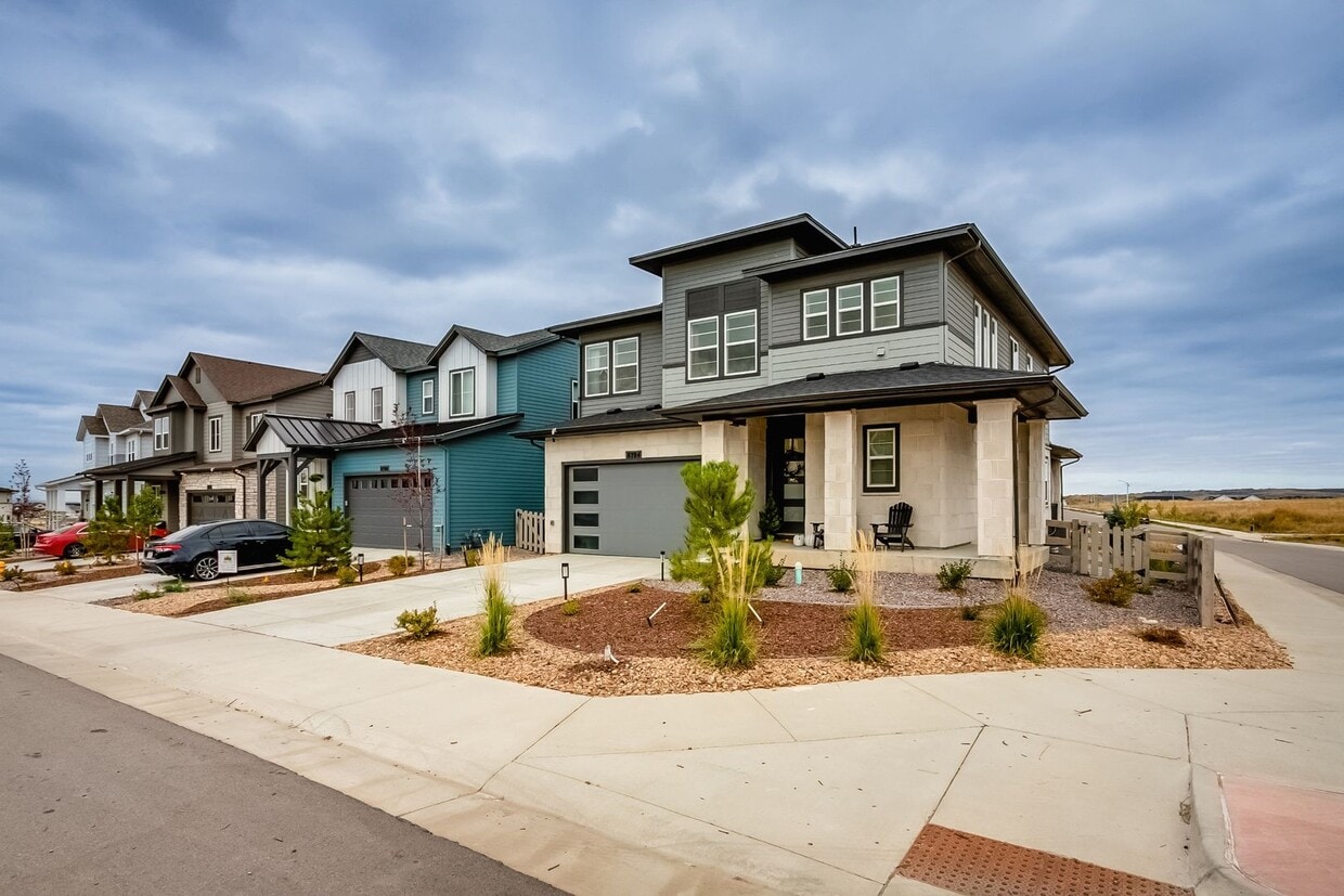 Sterling Ranch Home House Rental in Littleton, CO