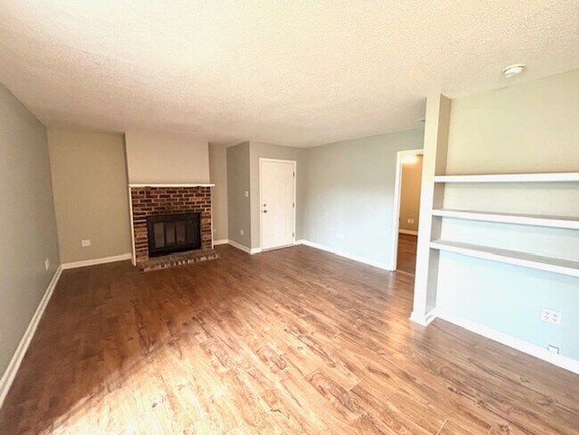Foto del edificio - 4922 Cotton Row NW
