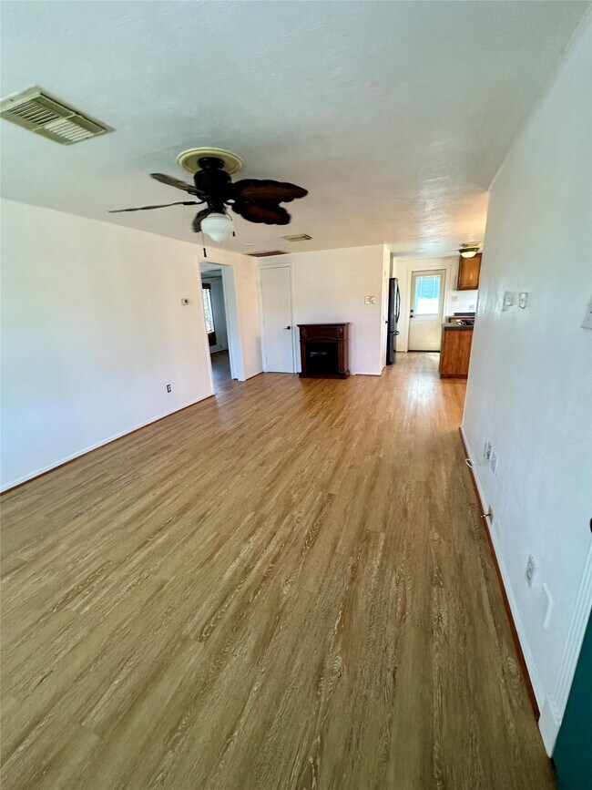 Foto del edificio - 124 7th St