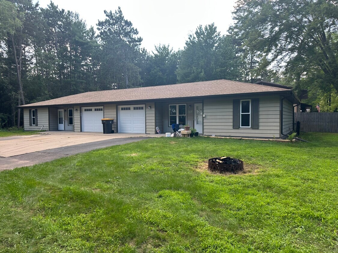 Foto principal - 5705 Moyer Ave