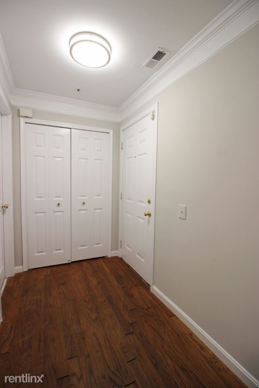 Building Photo - 2812 Emma Lee St