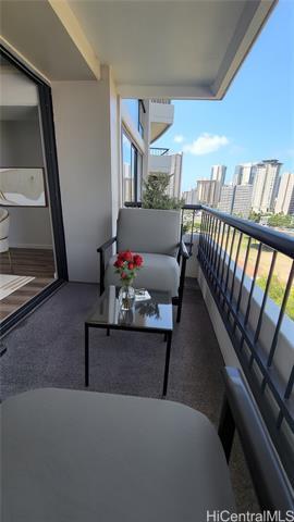 Foto del edificio - 2333 Kapiolani Blvd