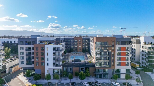 Foto del edificio - 3578 Rambla Pl