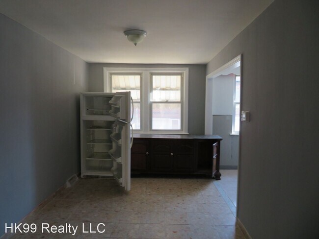 Building Photo - 3 br, 2 bath House - 7273 Rutland St.