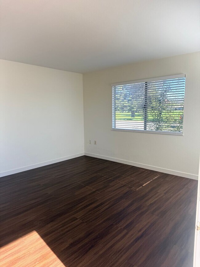 Foto del edificio - One Bed One Bath for Rent In Menifee