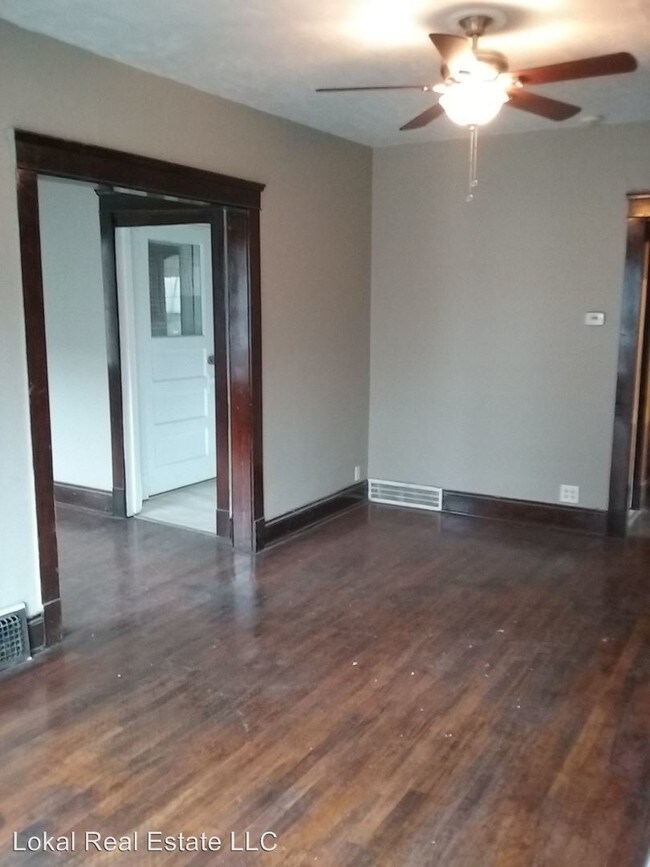 Foto del edificio - 3196 W 25th St