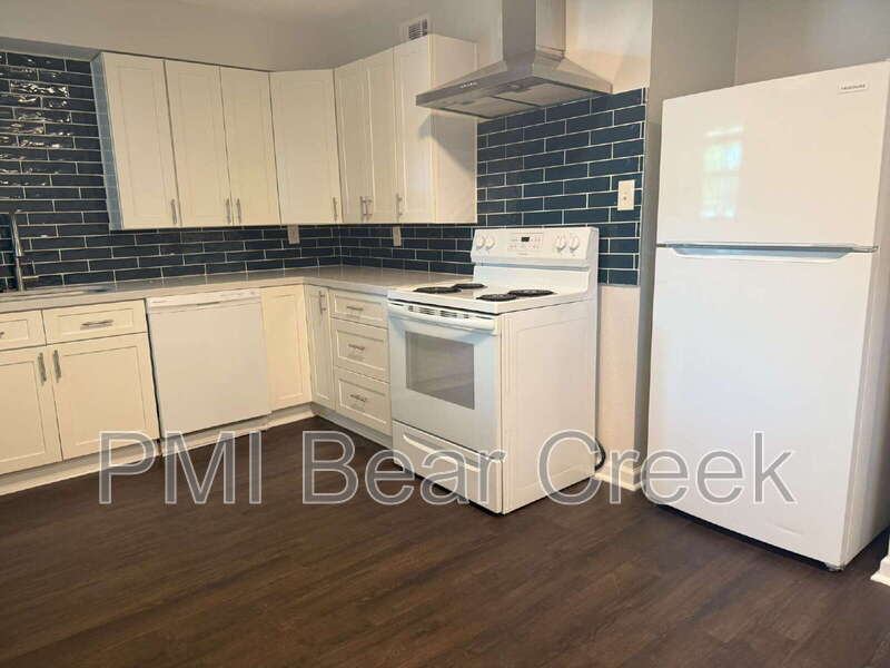 Primary Photo - 1824 Thonig Rd