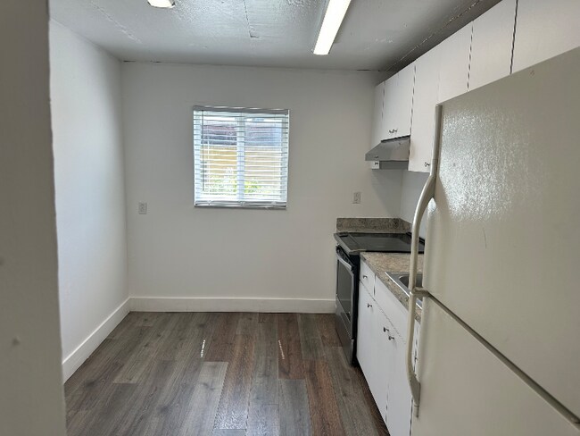 Foto del edificio - 7901 Johnson St