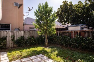 Building Photo - 2800 SW 4th St