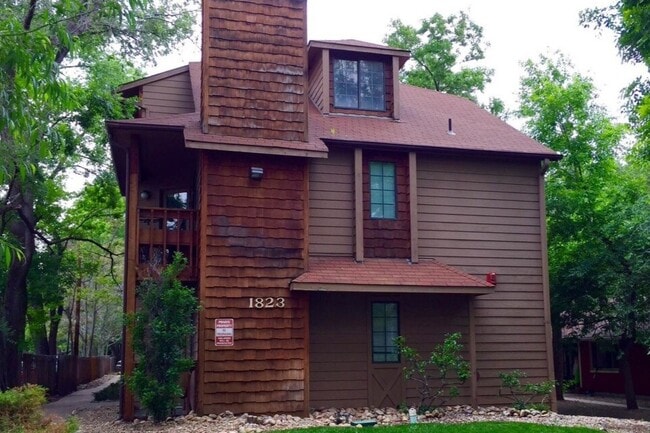 Pepper Park - Pepper Park Apartments