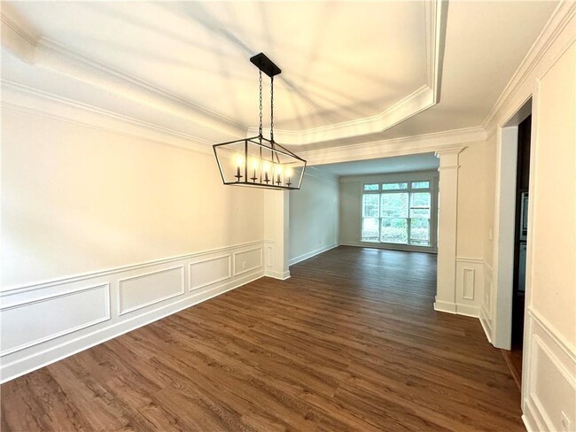 Building Photo - 125 Witheridge Dr
