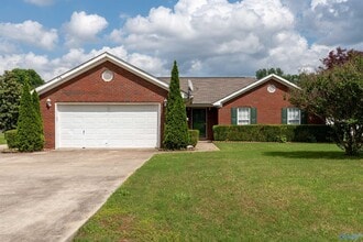 Building Photo - 14542 Sara Beth Dr