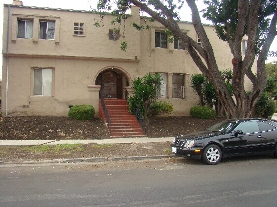 Foto principal - 5301 11th Ave