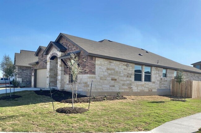 Building Photo - 425 Blue Oak Blvd