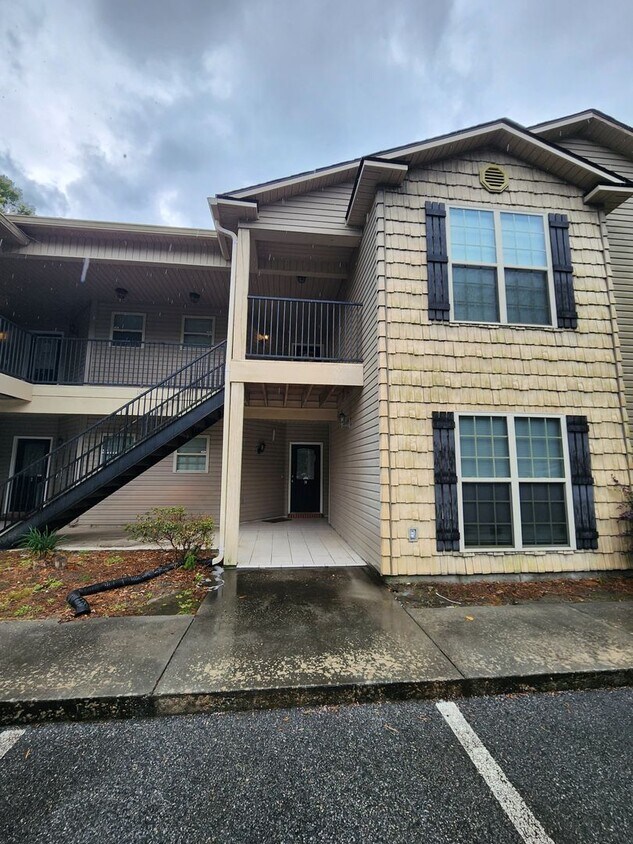 Foto principal - 1011 Cherokee St