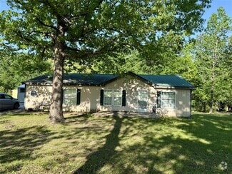 Building Photo - 13556 Needham Pl
