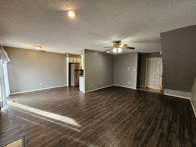 Photo - (2) Bed/(1.5) Bath Townhome Available NOW!
