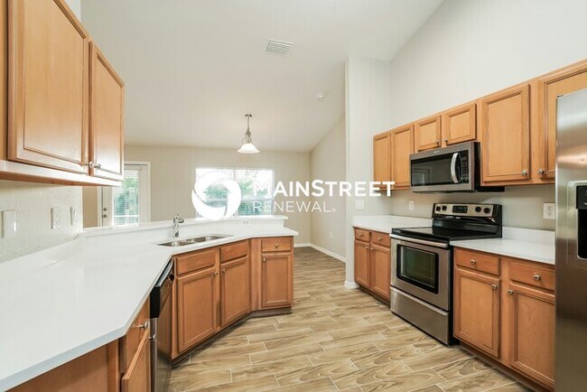 Building Photo - 3 Bedroom Pet-Friendly Home in Cape Coral,...