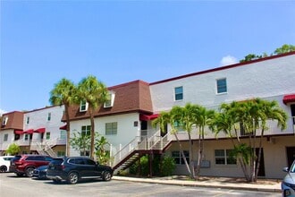 Building Photo - 9101 Tudor Dr