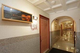 Interior Photo - Gallery Central West End