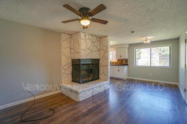 Foto del edificio - 11008 NW 30th Ct