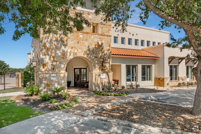 Leasing Office Exterior - MELA