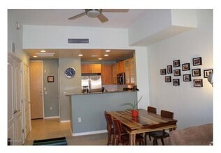 Building Photo - 16 W Encanto Blvd